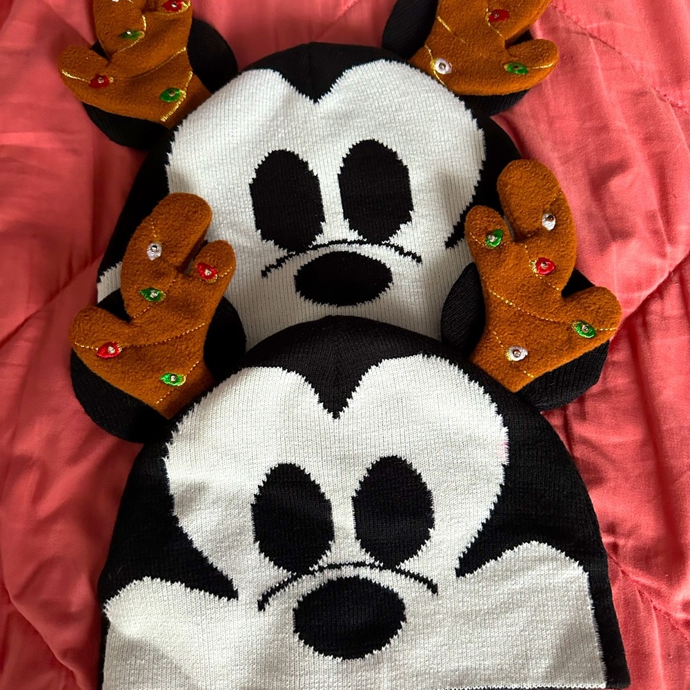 Set of 2 Mickey reindeer hats